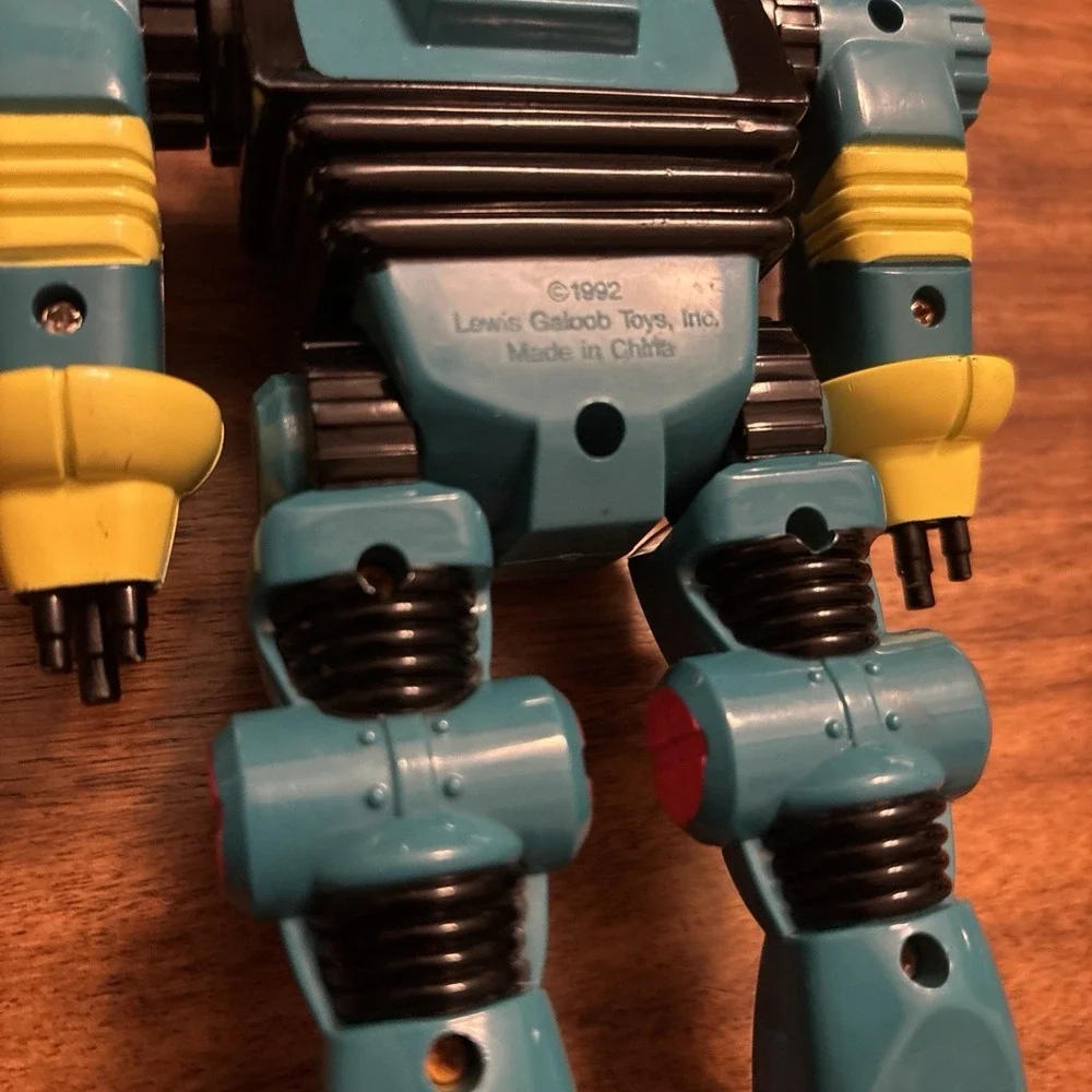 Vintage 1992 Z-Bots Tranzor - Micro Machines by Galoob 7.5